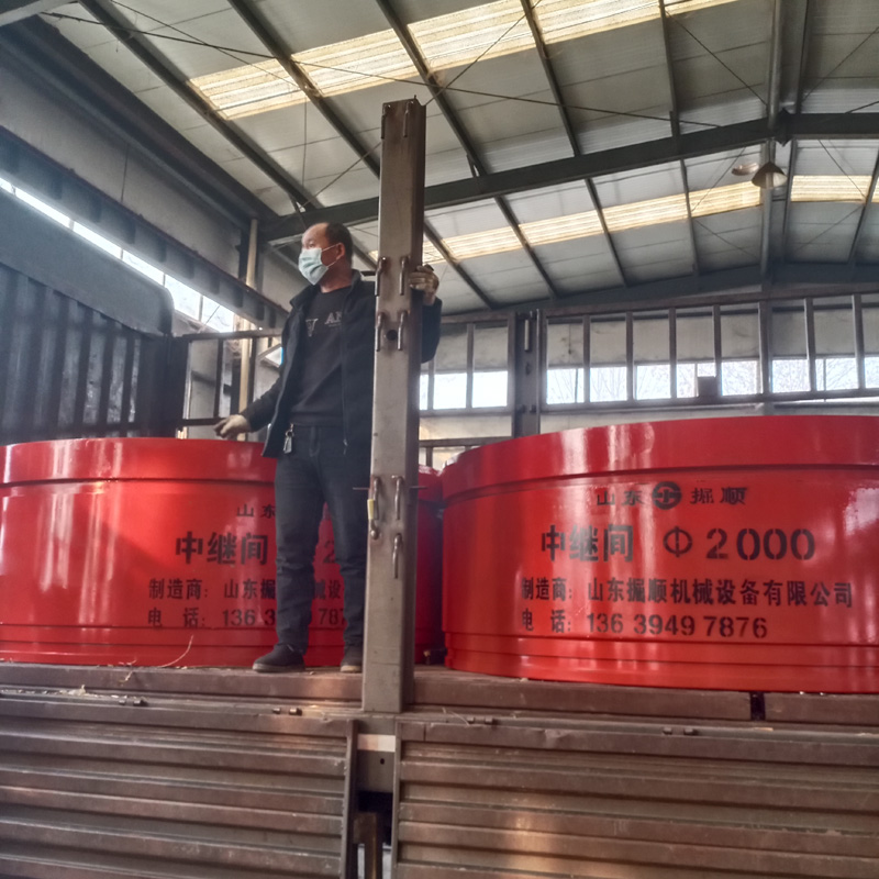 帶浙江客戶參觀中繼間廠家的生產(chǎn)車間  掘順機(jī)械盡顯過(guò)硬品質(zhì)